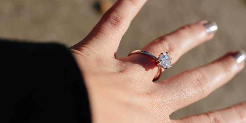 知っておきたい結婚指輪につける宝石の意味